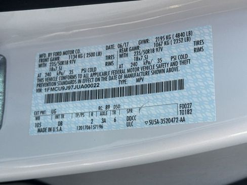 Used 2018 Ford Escape Titanium w/ Ford Safe & Smart Package image 31