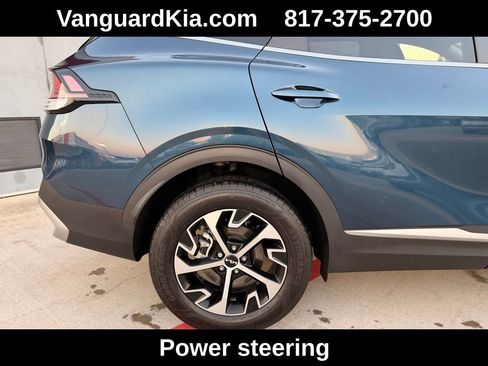 Used 2023 Kia Sportage EX image 10