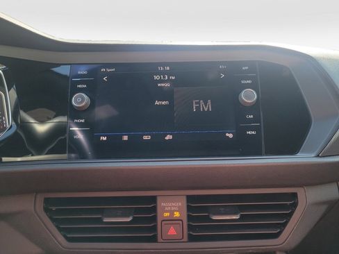 Used 2019 Volkswagen Jetta GLI Autobahn image 21