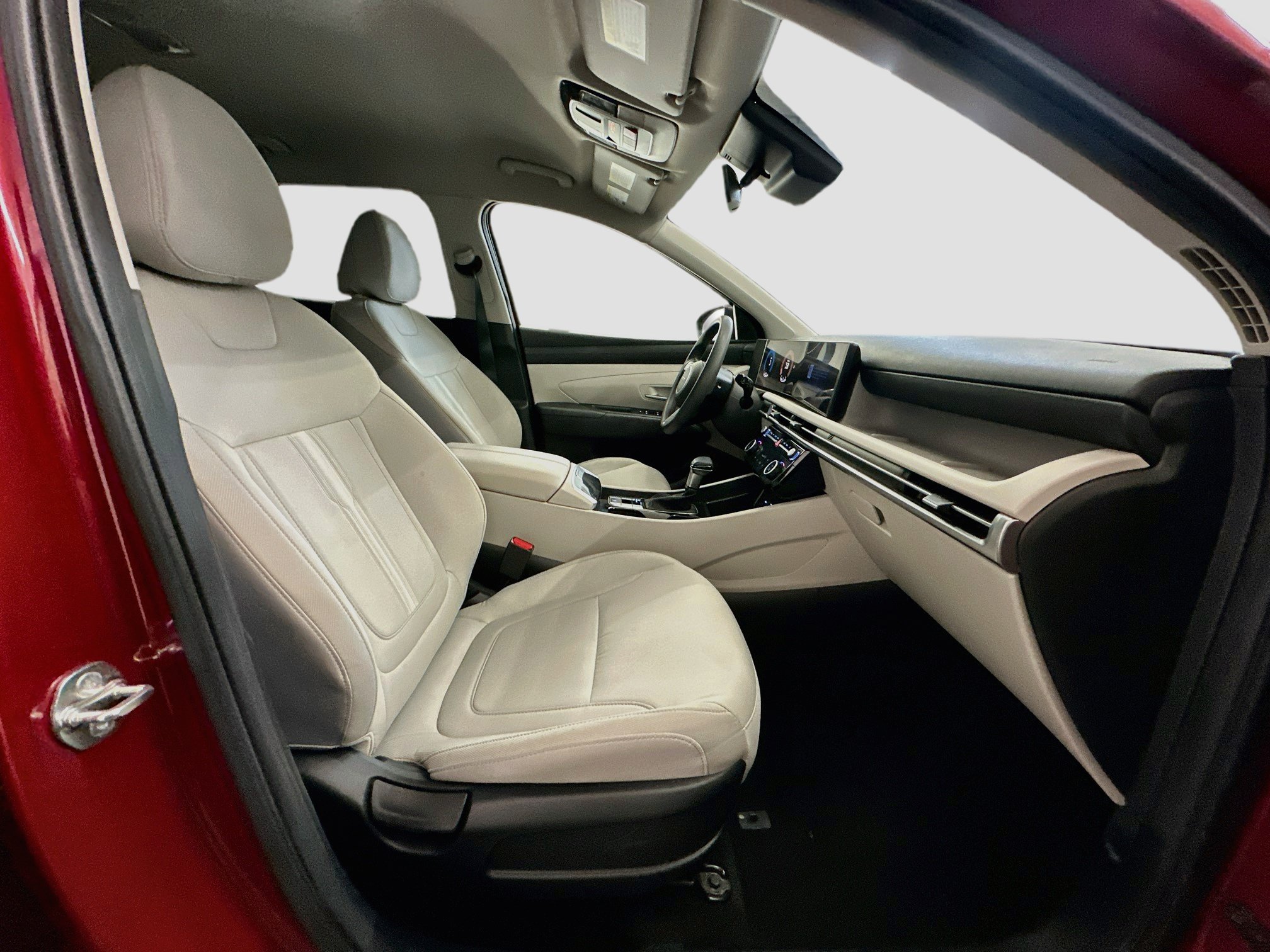 Used 2025 Hyundai Tucson SEL AWD/4WD image 32