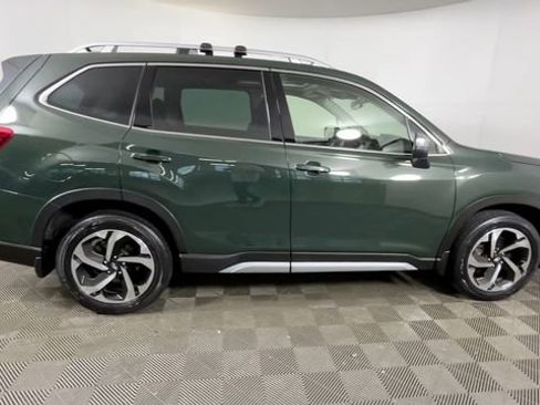 Used 2022 Subaru Forester Touring w/ Popular Package #3 AWD/4WD image 3