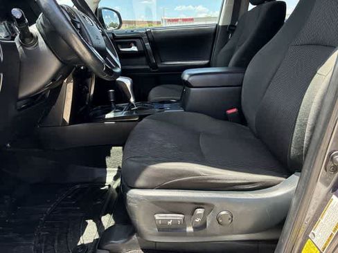 Used 2021 Toyota 4Runner TRD Off-Road AWD/4WD image 20