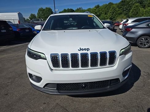 Used 2021 Jeep Cherokee Latitude Lux w/ Comfort/Convenience Group AWD/4WD image 2