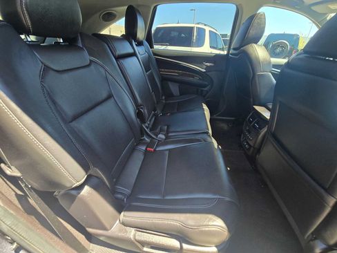 Used 2019 Acura MDX FWD w/ Technology Package image 12