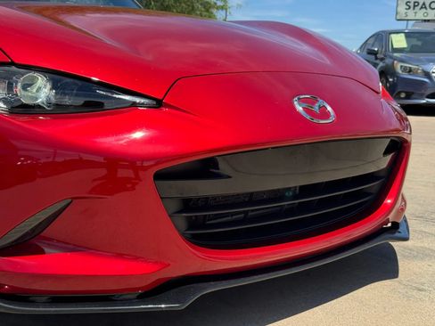 Used 2016 MAZDA MX-5 Miata Club RWD image 45