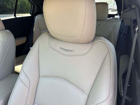 Used 2025 Cadillac XT4 Premium Luxury w/ Cold Weather Package FWD image 23