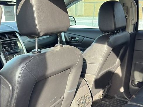 Used 2014 Ford Edge SEL w/ Equipment Group 205A image 21