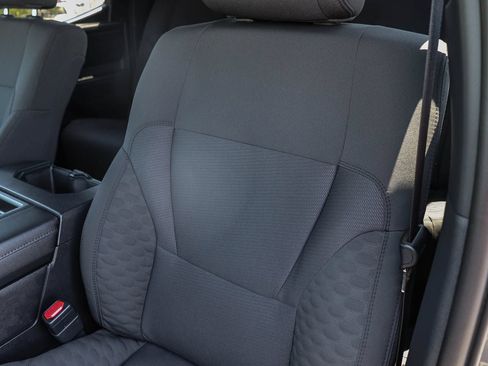 Certified 2026 Toyota Tundra SR AWD/4WD image 31