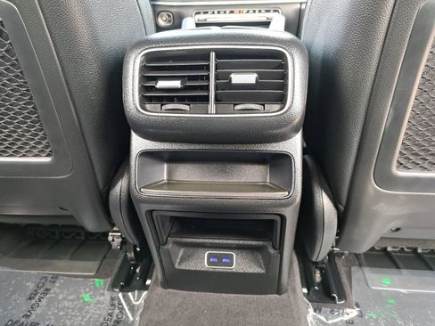 Used 2026 Mercedes-Benz GLE 350 4MATIC image 12
