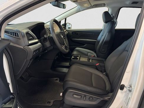 New 2026 Honda Odyssey EX-L image 10