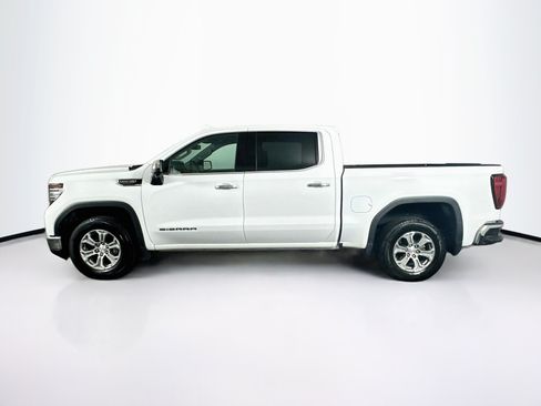 Used 2025 GMC Sierra 1500 SLT RWD image 4