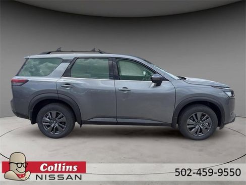 New 2025 Nissan Pathfinder SV w/ Cargo Package image 11