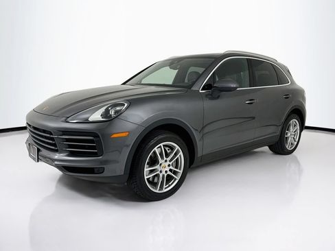 Certified 2023 Porsche Cayenne AWD/4WD image 1