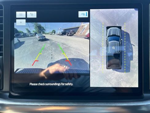 Used 2022 Ford F150 Lariat w/ Trailer Tow Package image 45