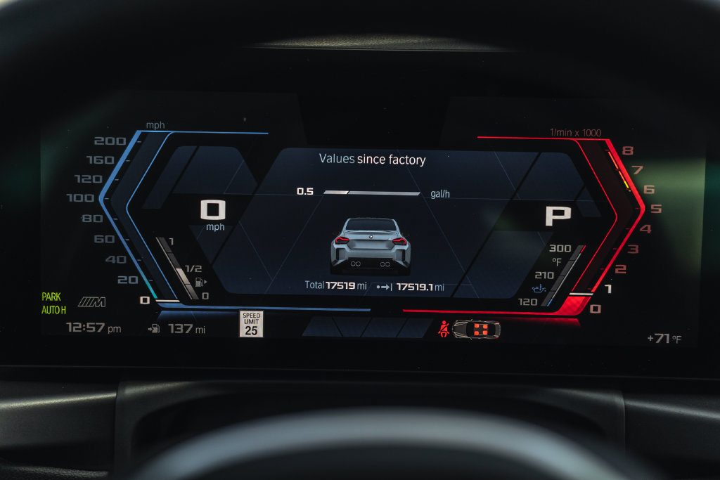 Used 2024 BMW M2 RWD image 15
