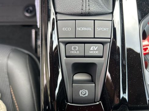 New 2026 Toyota Camry XLE image 7