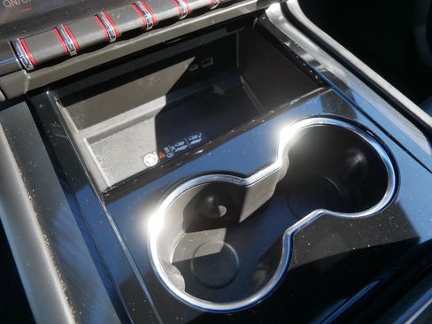 Certified 2025 GMC Yukon XL AT4 w/ AT4 Premium Package image 27