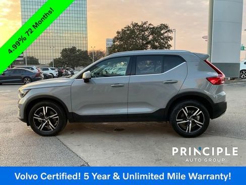 Certified 2025 Volvo XC40 B5 Core image 7