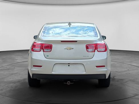 Used 2016 Chevrolet Malibu LT w/ Power Convenience Package FWD image 6