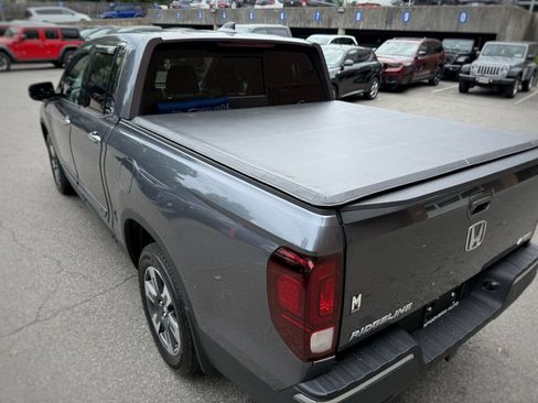 Used 2018 Honda Ridgeline RTL-E image 18
