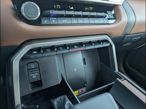 New 2026 Toyota Tundra 1794 Edition AWD/4WD image 14