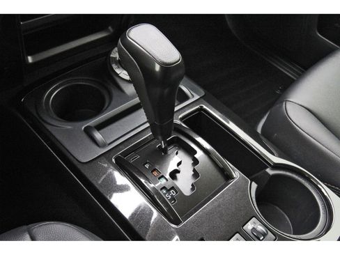 Used 2023 Toyota 4Runner 40th Anniversary SE AWD/4WD image 29