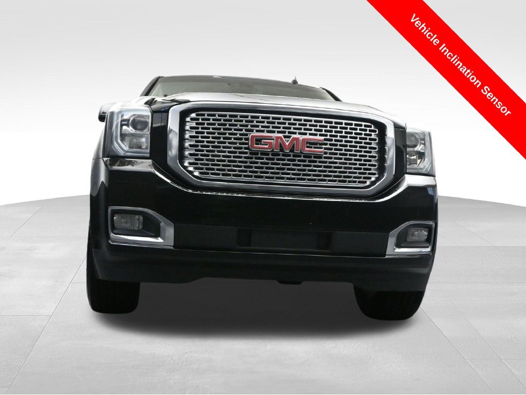 Used 2015 GMC Yukon XL Denali w/ Touring Package RWD image 31