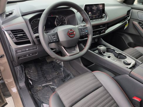 New 2026 Nissan Rogue SV image 2