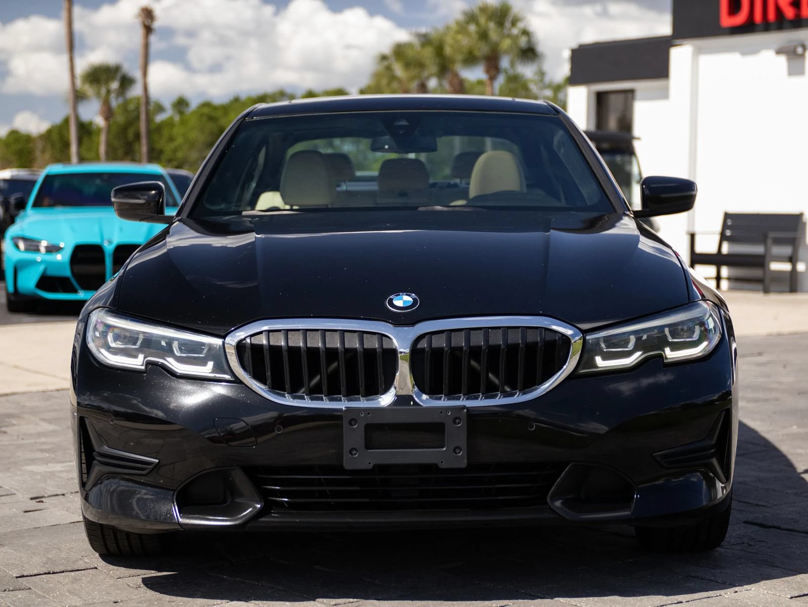 Used 2020 BMW 330i xDrive Sedan w/ Convenience Package AWD/4WD image 4