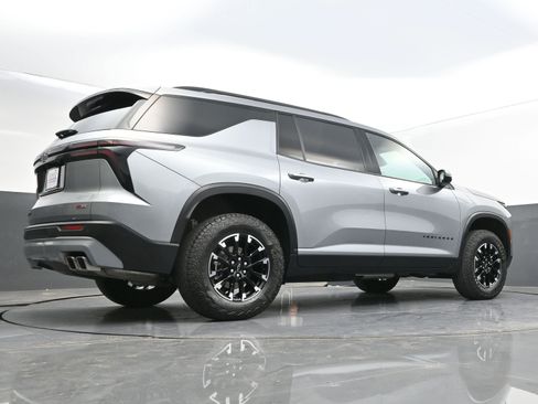 Certified 2024 Chevrolet Traverse Z71 AWD/4WD image 47