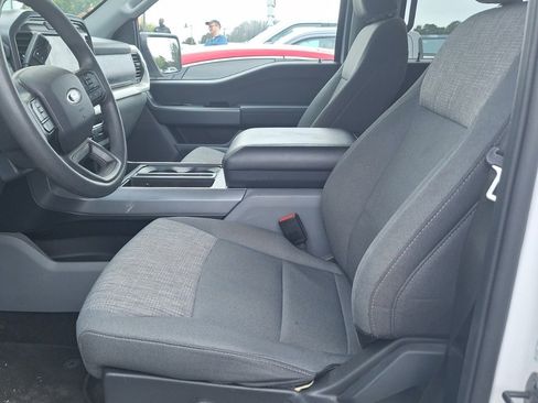 Certified 2021 Ford F150 XLT image 8