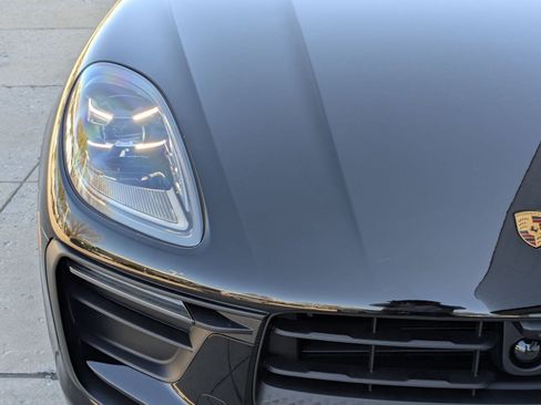 New 2026 Porsche Macan AWD/4WD image 12