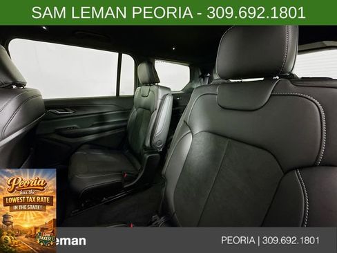 New 2025 Jeep Grand Cherokee L Altitude image 24