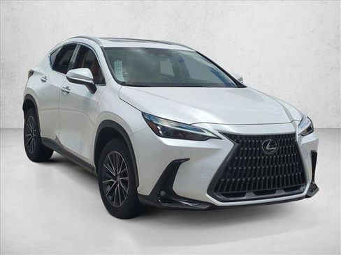 Used 2025 Lexus NX 250 FWD w/ Accessory Package (Z1) image 3