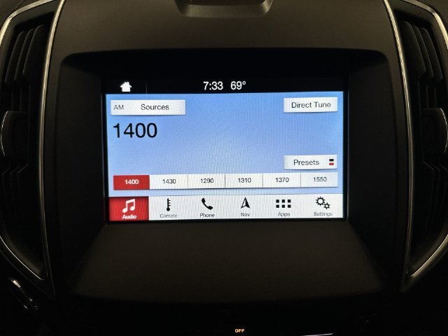Used 2017 Ford Edge Titanium w/ Equipment Group 301A AWD/4WD image 17