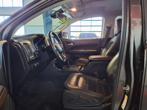 Used 2019 GMC Canyon Denali image 18