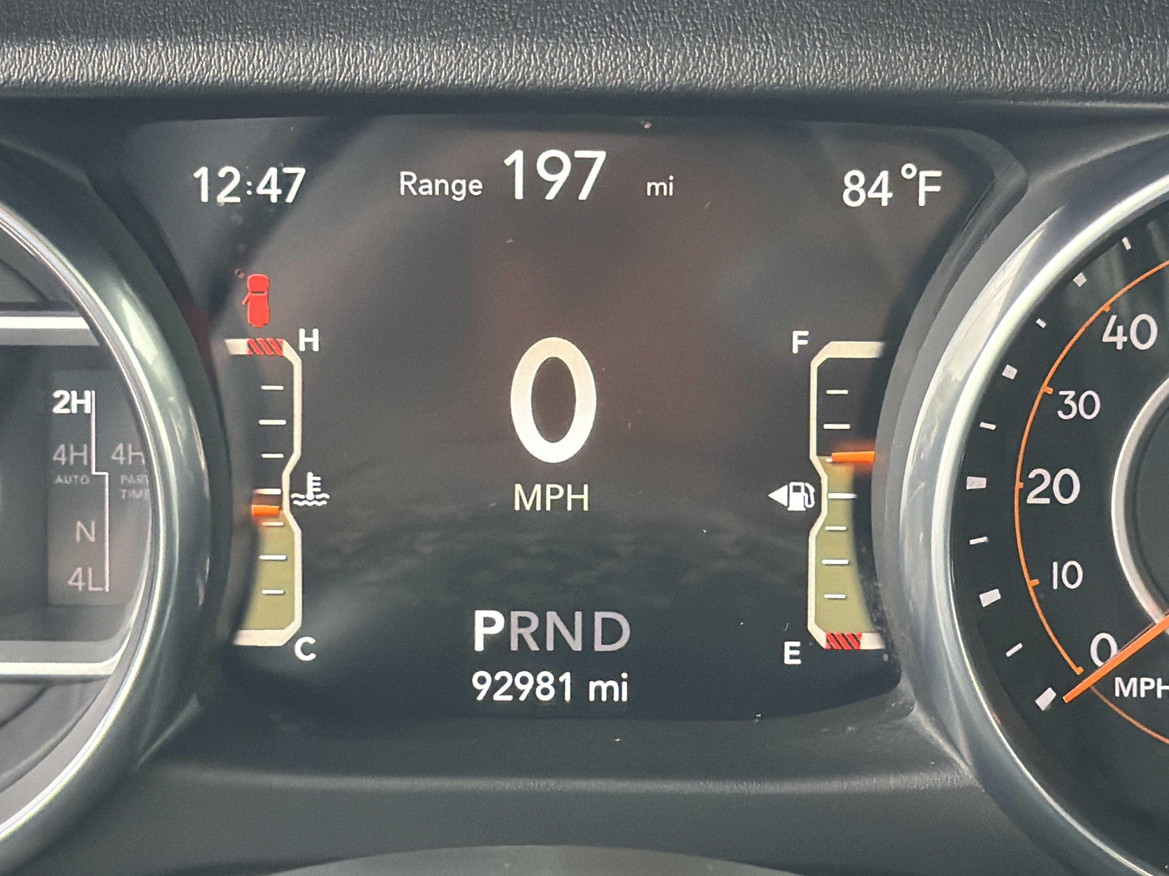 Used 2018 Jeep Wrangler Unlimited Sahara AWD/4WD image 27