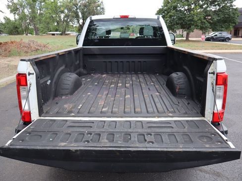 Used 2018 Ford F250 XL w/ Power Equipment Group AWD/4WD image 14