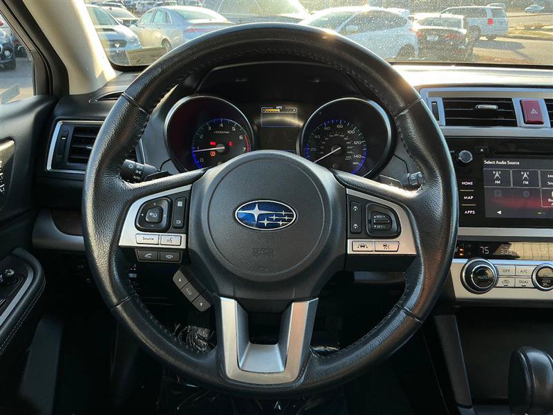 Used 2017 Subaru Outback 2.5i Limited AWD/4WD image 29