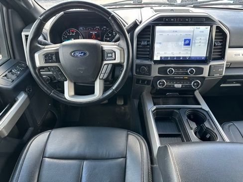 Used 2022 Ford F350 Lariat w/ Black Appearance Package AWD/4WD image 10