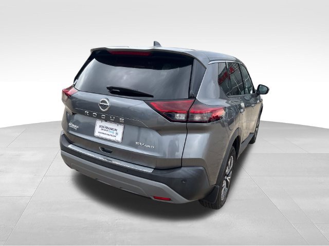 Used 2021 Nissan Rogue SV AWD/4WD image 5