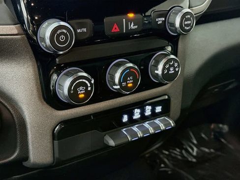 Used 2025 RAM 1500 Tradesman AWD/4WD image 15
