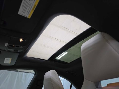 Certified 2018 Mercedes-Benz CLA 250 image 25