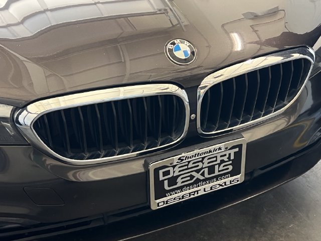 Used 2017 BMW 530i RWD image 15