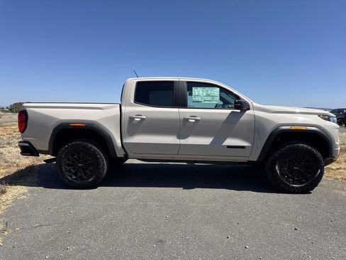New 2026 GMC Canyon Elevation w/ LPO, Black Badging Package RWD image 3