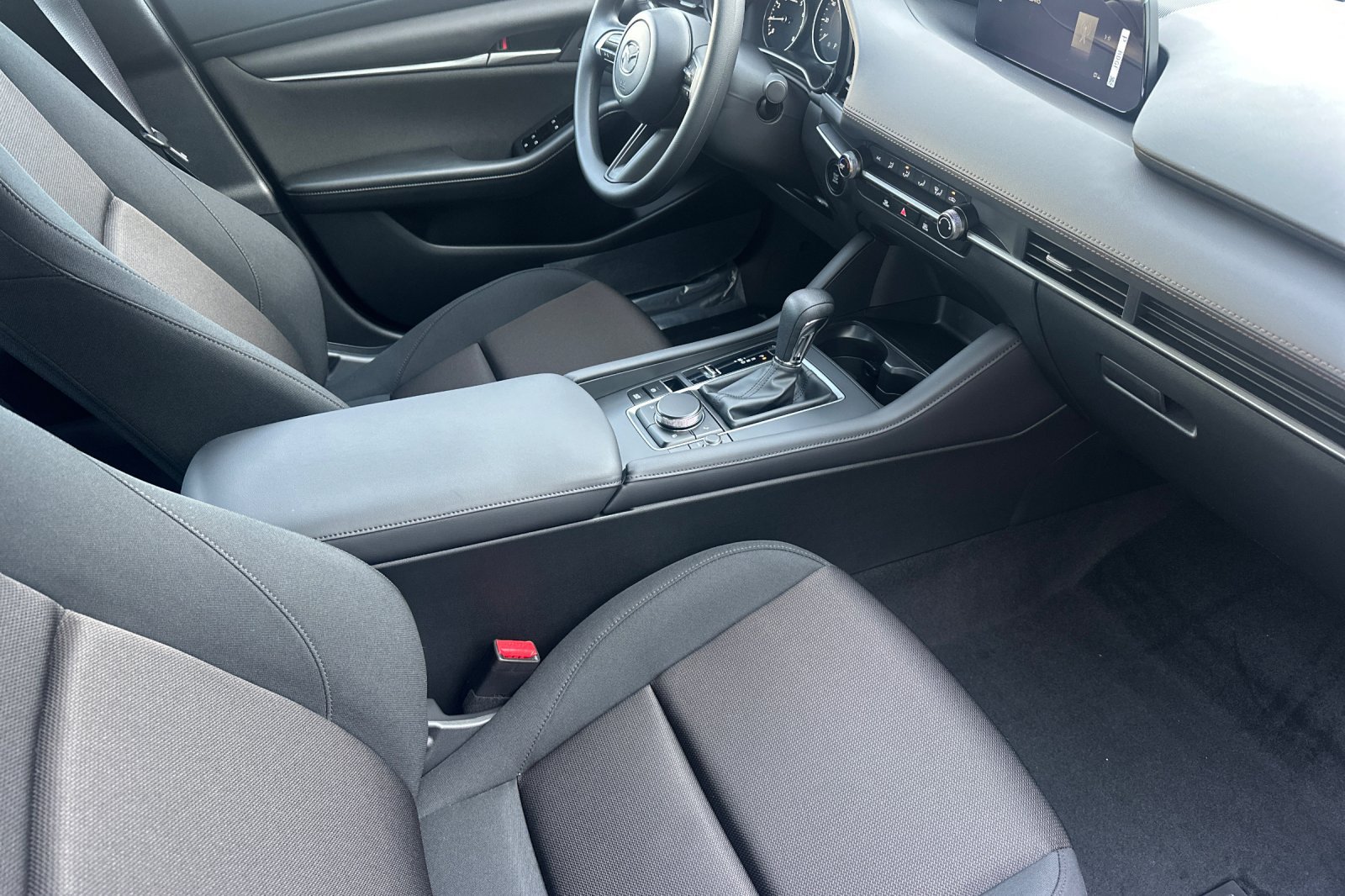 New 2026 MAZDA MAZDA3 s FWD image 16