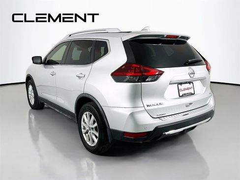 Used 2020 Nissan Rogue SV image 7