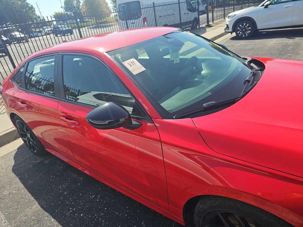 Used 2025 Honda Civic Sport image 4