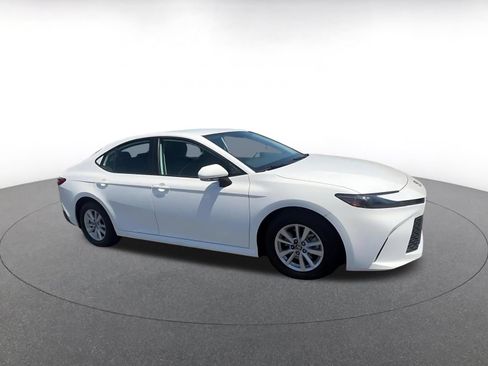 Used 2026 Toyota Camry LE FWD image 2