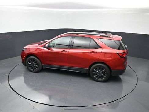 Used 2024 Chevrolet Equinox RS AWD/4WD image 16